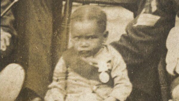 Photograph of Jimmy Durham as baby, 1886 (D/DLI 7/194/1) - Copyright © Durham County Record Office.